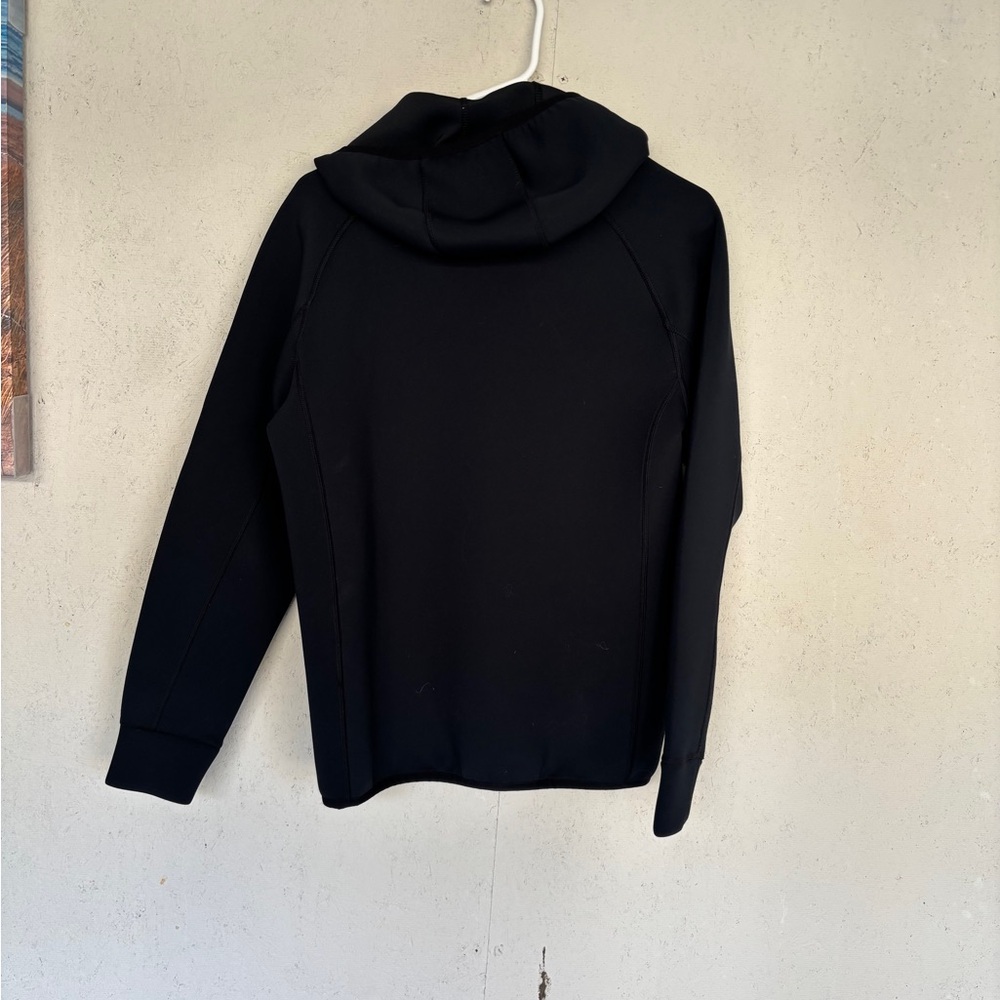 Uniqlo Men's Black Performance Jacket - Picture 2 of 12